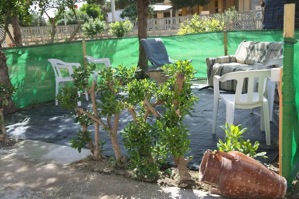 Casa vacanze Monolocale Il Fenicottero Villa Marsala