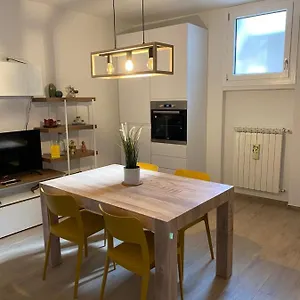 https://la-ferienhaus.it-lombardy.com
